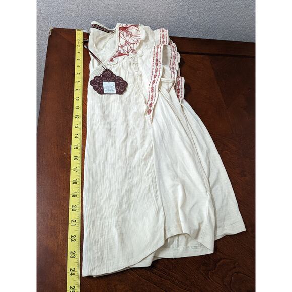 Knox Rose Embroidered Blouse S Cream Flutter Floral Ruffle Top Work Casual Drape - Picture 10 of 12